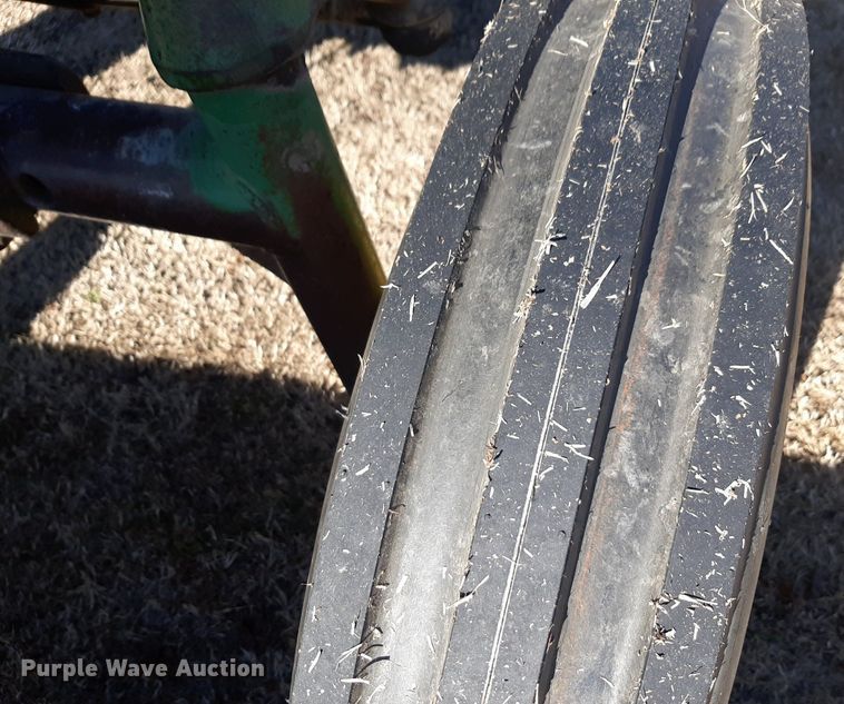 image for item DP2583 John Deere 4020 tractor