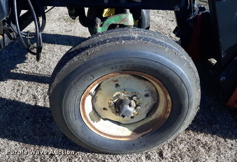 image for item DP2583 John Deere 4020 tractor