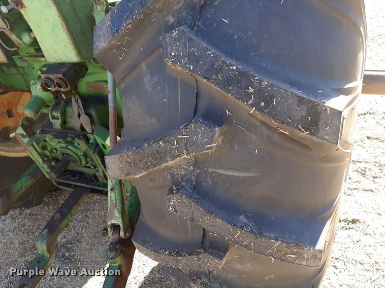 image for item DP2583 John Deere 4020 tractor