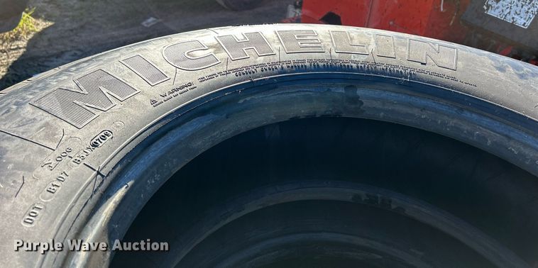 image for item DQ0989 (4) Michelin XZA2 Energy 315/80R22.5 tires