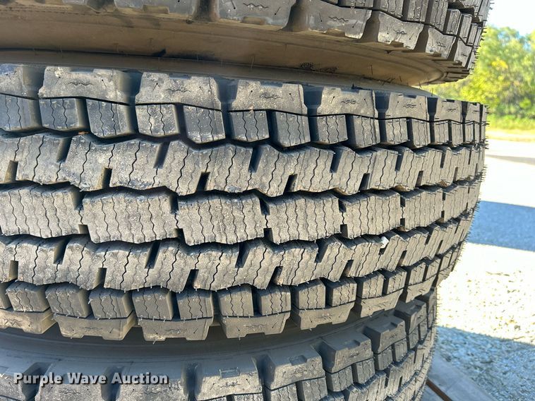 image for item DQ0991 (4) Michelin XDN2 12R22.5 tires and wheels