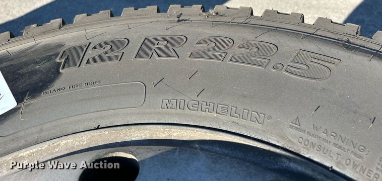 image for item DQ0991 (4) Michelin XDN2 12R22.5 tires and wheels