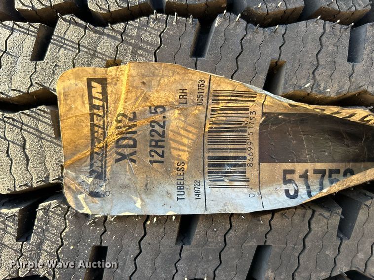 image for item DQ0991 (4) Michelin XDN2 12R22.5 tires and wheels