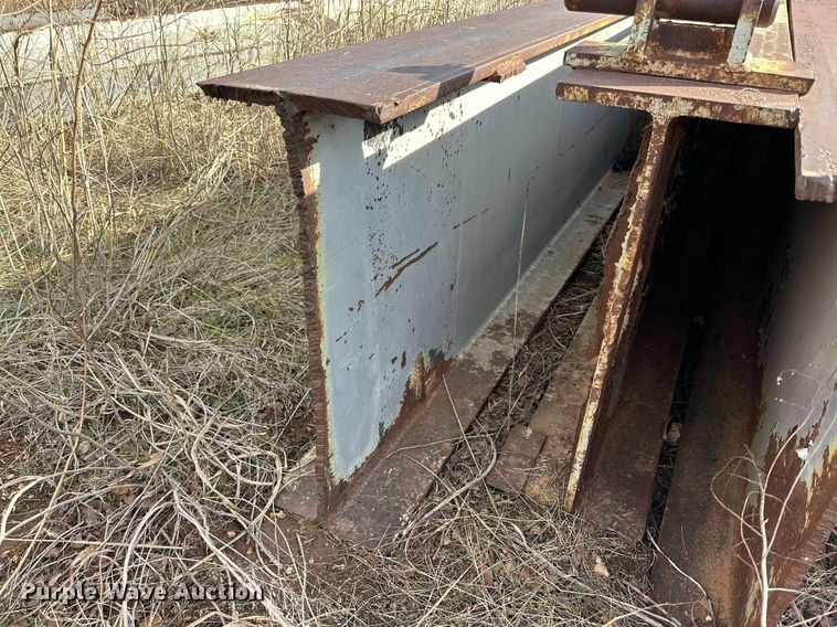 image for item DQ1583 (30) I-beams