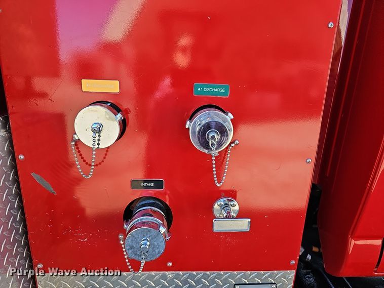 image for item DR5916 2006 Chevrolet C8500 fire truck