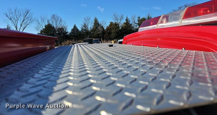 image for item DR5916 2006 Chevrolet C8500 fire truck