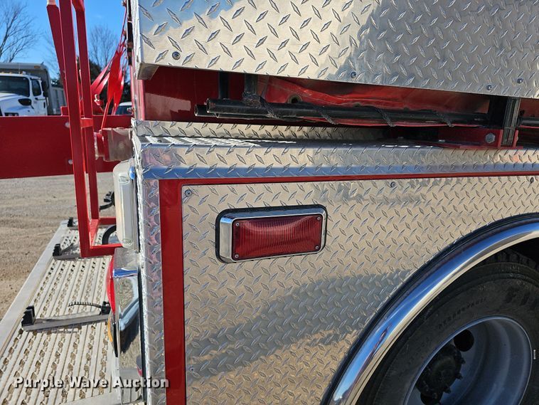 image for item DR5916 2006 Chevrolet C8500 fire truck