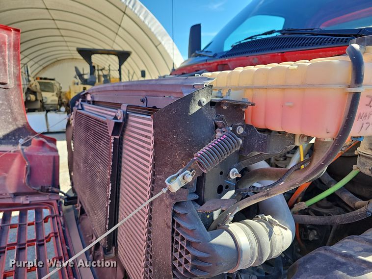 image for item DR5916 2006 Chevrolet C8500 fire truck