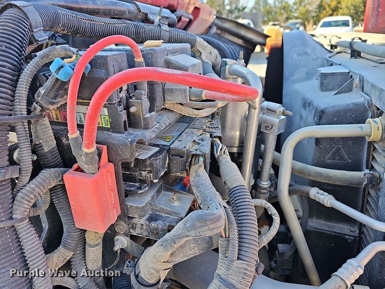 image for item DR5916 2006 Chevrolet C8500 fire truck