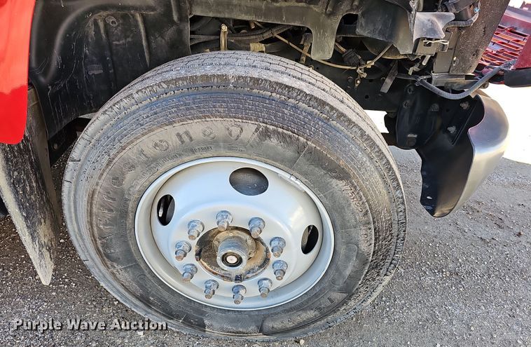 image for item DR5916 2006 Chevrolet C8500 fire truck