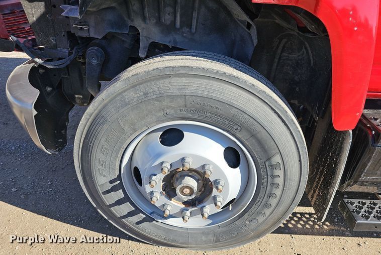 image for item DR5916 2006 Chevrolet C8500 fire truck