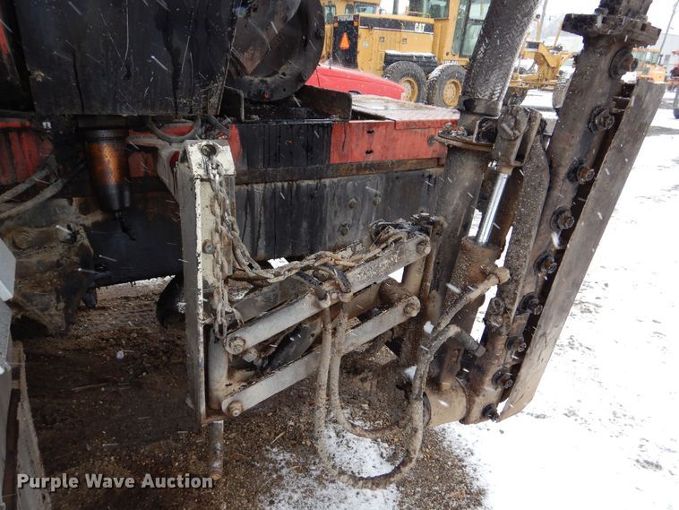 image for item DR5983 1995 Ford F800 oil distributor truck