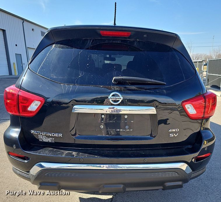image for item DR5997 2018 Nissan Pathfinder SV SUV
