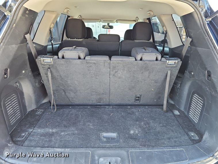 image for item DR5997 2018 Nissan Pathfinder SV SUV