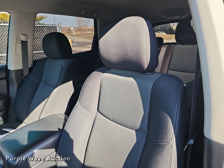 image for item DR5997 2018 Nissan Pathfinder SV SUV