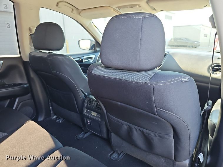 image for item DR5997 2018 Nissan Pathfinder SV SUV