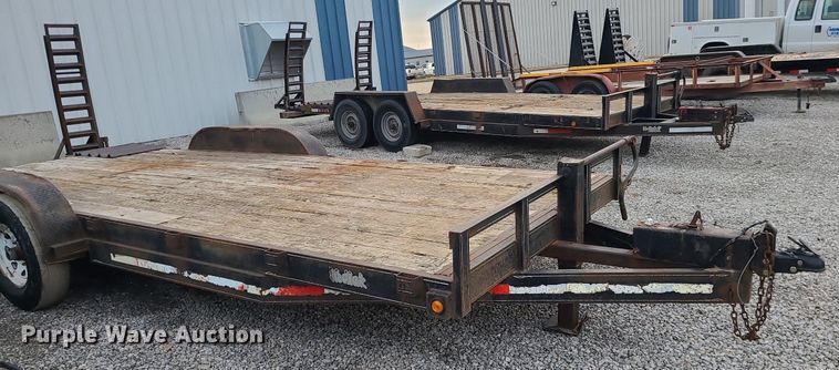 image for item DS7264 2001 Kodiak equipment trailer