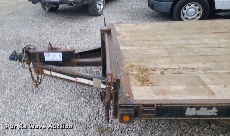 image for item DS7264 2001 Kodiak equipment trailer