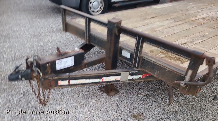 image for item DS7264 2001 Kodiak equipment trailer