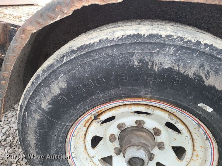 image for item DS7264 2001 Kodiak equipment trailer