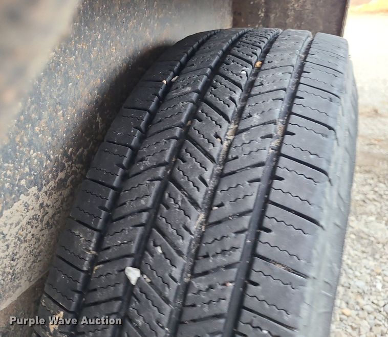 image for item DS7265 2005 Kodiak equipment trailer