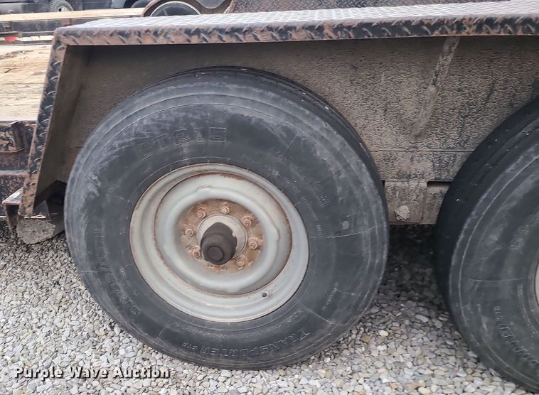 image for item DS7265 2005 Kodiak equipment trailer