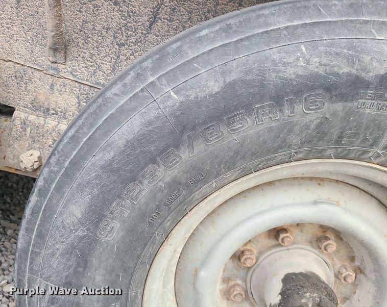 image for item DS7265 2005 Kodiak equipment trailer