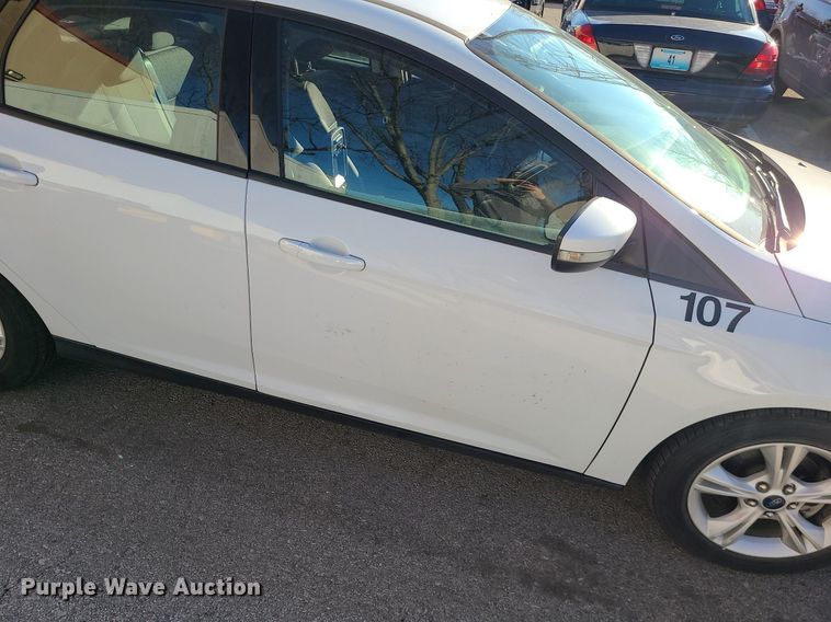 image for item DS7274 2014 Ford Focus SE 