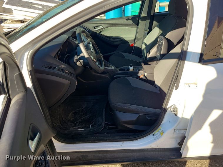 image for item DS7274 2014 Ford Focus SE 
