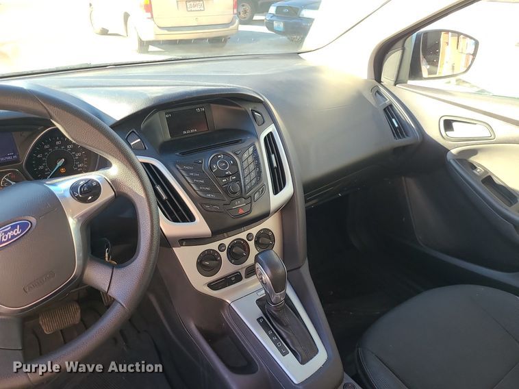 image for item DS7274 2014 Ford Focus SE 