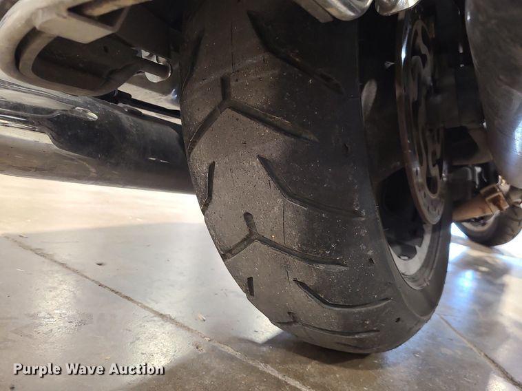 image for item DS7275 2012 Harley Davidson Road King Police motorcycle