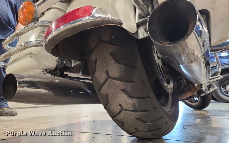 image for item DS7276 2014 Harley Davidson Road King Police motorcycle