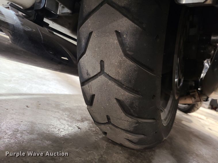 image for item DS7276 2014 Harley Davidson Road King Police motorcycle