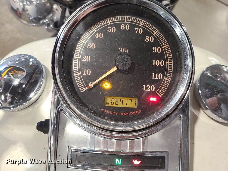 image for item DS7277 2012 Harley Davidson Road King Police motorcycle