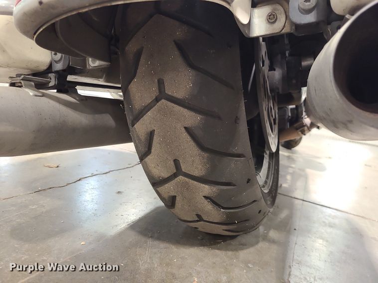 image for item DS7279 2014 Harley Davidson Road King Police motorcycle