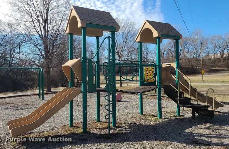 image for item DS7282 Playground set