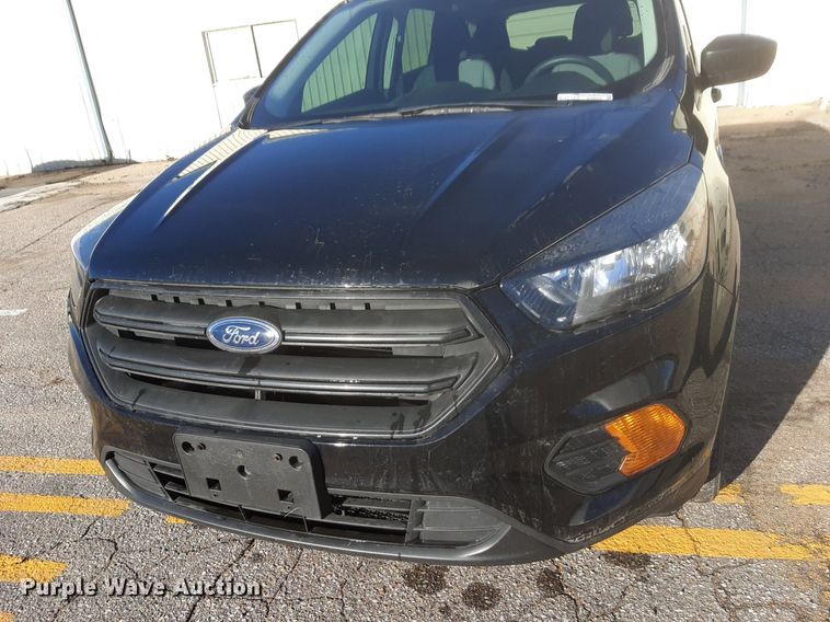 image for item DV9764 2018 Ford Escape SUV