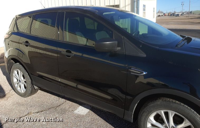 image for item DV9764 2018 Ford Escape SUV