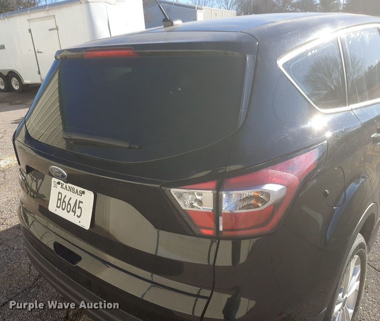 image for item DV9764 2018 Ford Escape SUV