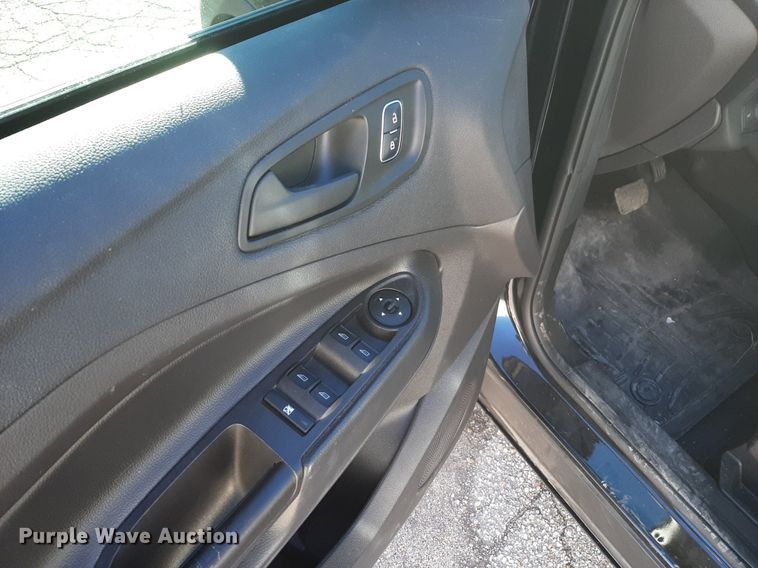 image for item DV9764 2018 Ford Escape SUV