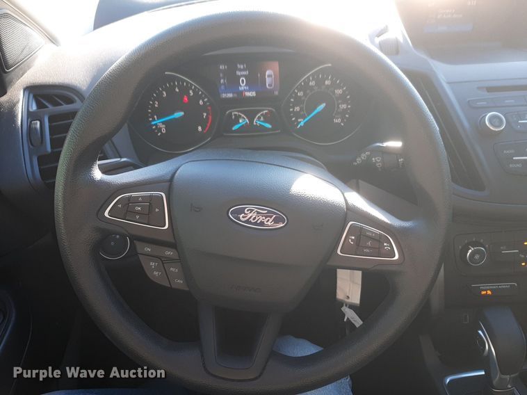 image for item DV9764 2018 Ford Escape SUV