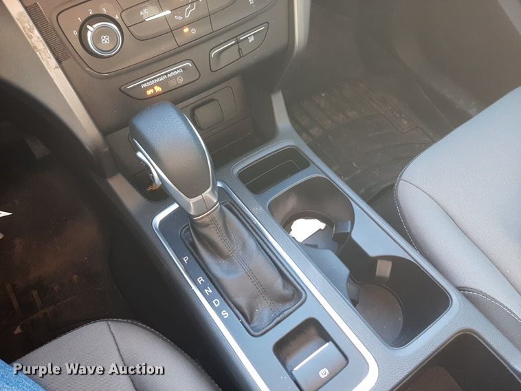 image for item DV9764 2018 Ford Escape SUV