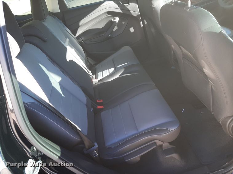 image for item DV9764 2018 Ford Escape SUV