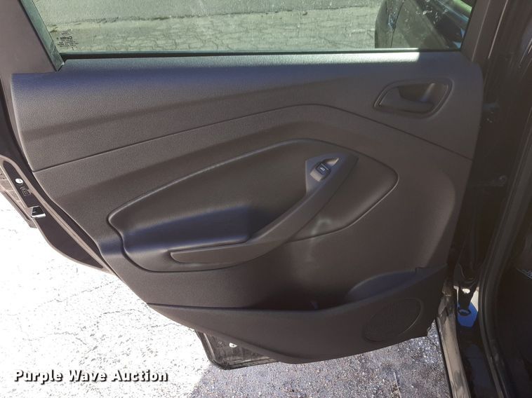 image for item DV9764 2018 Ford Escape SUV