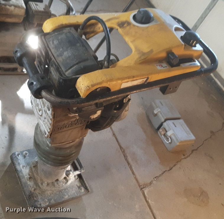 image for item DV9769 Wacker Neuson plate compactor