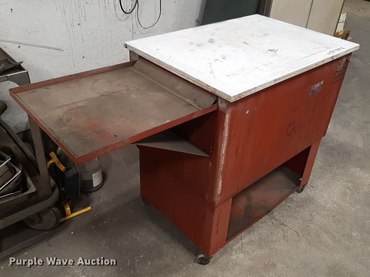 image for item DV9775 Graymills parts washer