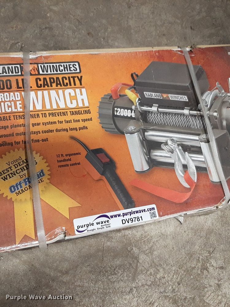 image for item DV9781 Tools