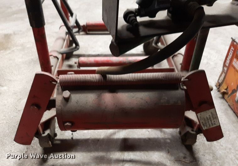 image for item DV9781 Tools