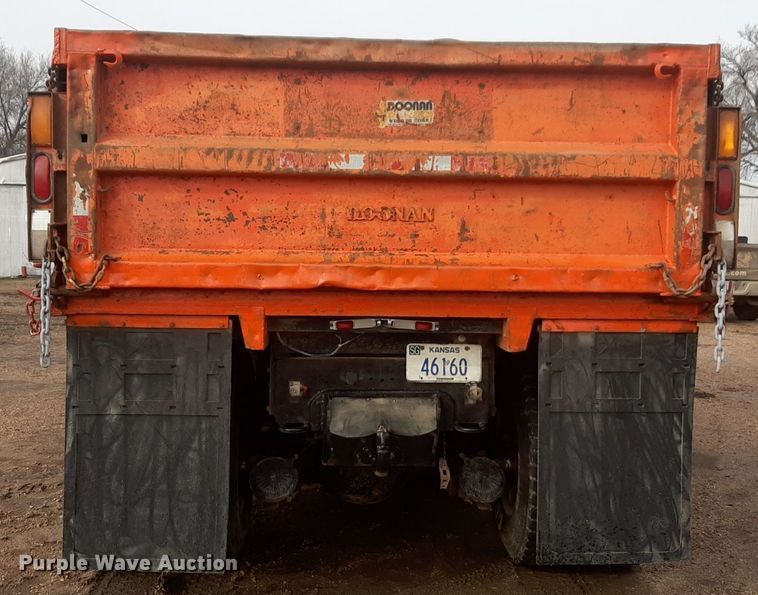image for item DV9784 1988 GMC Top Kick dump truck