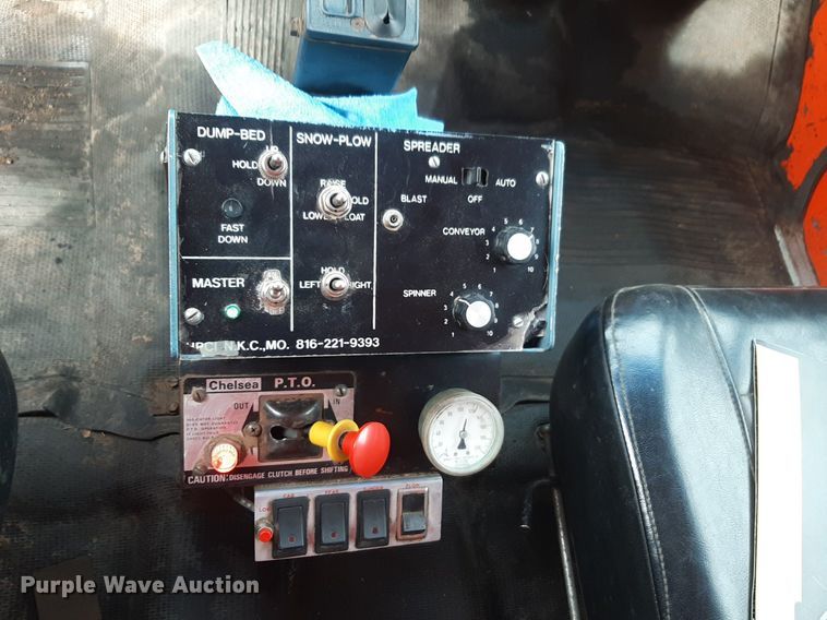 image for item DV9784 1988 GMC Top Kick dump truck